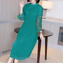 Chinese Style Retro Modified Dress Spring 2021 New Women's Long Temperament Mother Dress