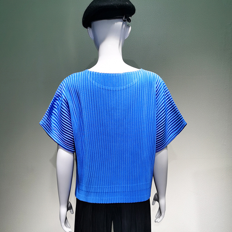Women's 2020 Summer New Fashion Simple Short Sleeve T-shirt Loose Round Neck Pleated Tops
