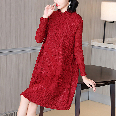 High End Pleated Embroidered Red Dress For Women's Autumn And Winter New Style Long Sleeve Dress