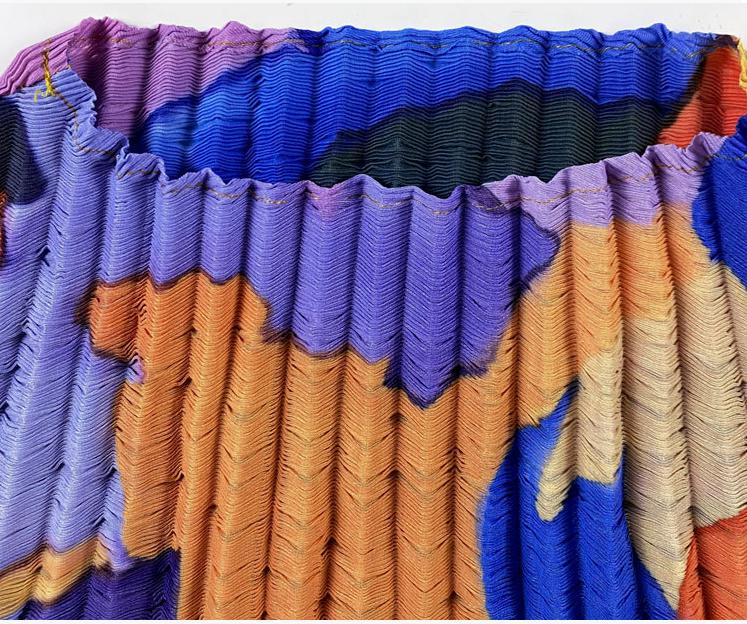 H7c9e18ddb51a42f1aaeb8c76283f2808U