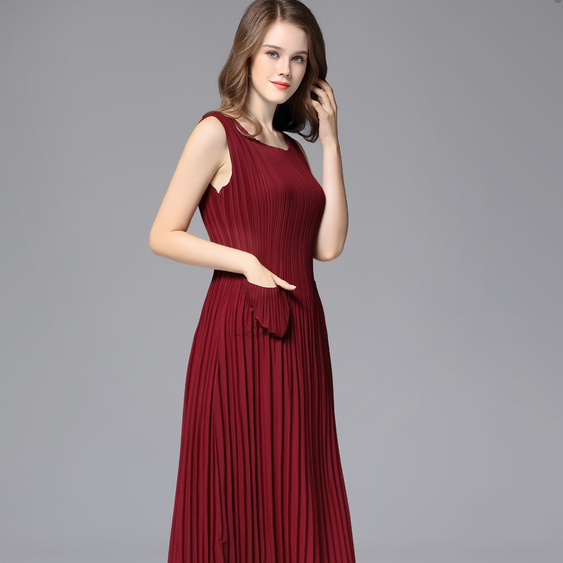 Thin Base Dress 2020 Spring Summer Fashion Pleats With Suspender Vest Dress