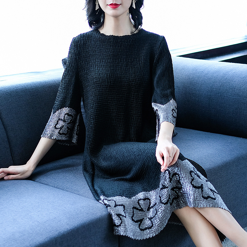 Women Pleated Autumn Dress Long Sleeves Tidal Popular High Quality Dress