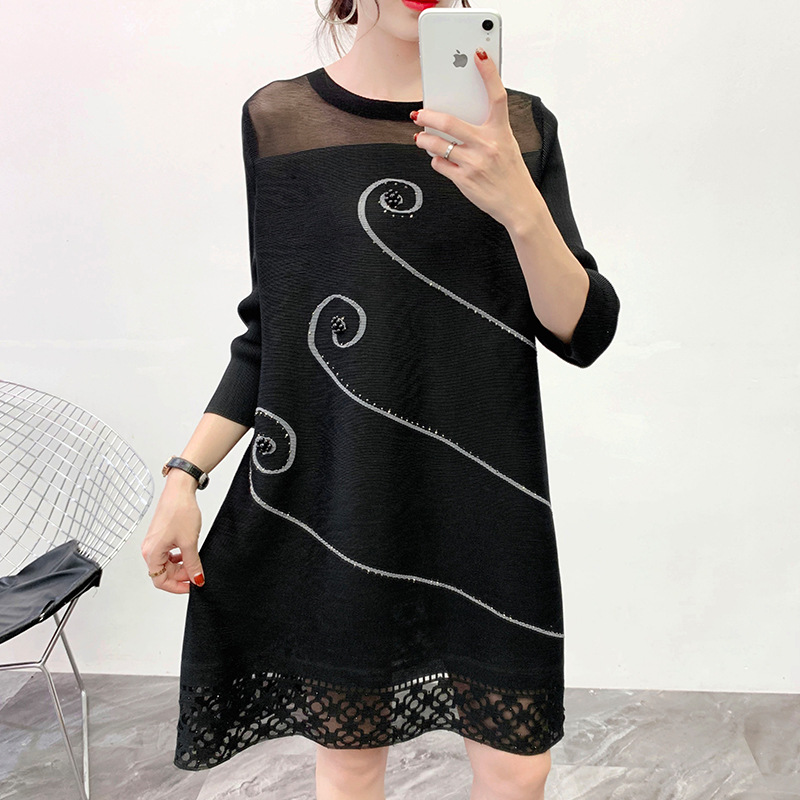 Women Pleated Oversized Dress Spring New Fashion Ethnic Style Plate Flower Loose Half Sleeve Dress