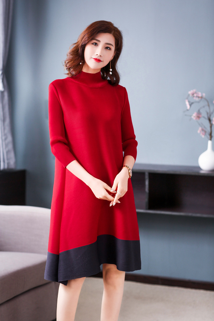 2018 New Arrival Women Pleated Casual Loose Patchwork Knee-length O-neck Lady Fashion Autumn Dress