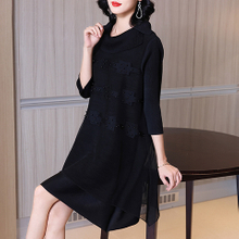 Spring And Autumn Women's Pleated Slim A-line Black Dress