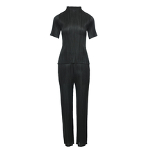 Spring Summer 2020 Women Pleated Suit Women's Short Sleeve Top Fashion Slim Straight Pants Two-piece Set
