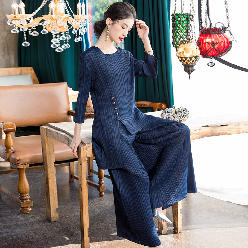 Loose Wide Leg Pants Two Piece Suit 2020 Spring New Women's Foreign Style Pleated T-shirt