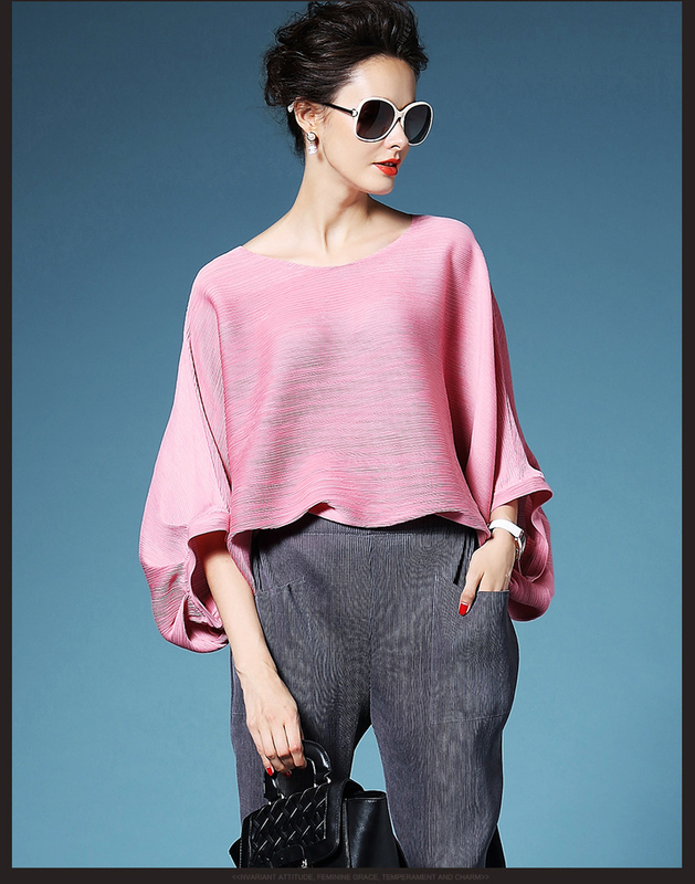New Arrival Women Pletaed Casual Lady Solid Color O-neck Batwing Sleeve Pullover Blouse Shirts