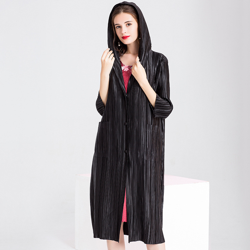 Spring Women Pleated Fashion New Tidal Solid Color Hooded Long Jacket Lady Breaker Coat