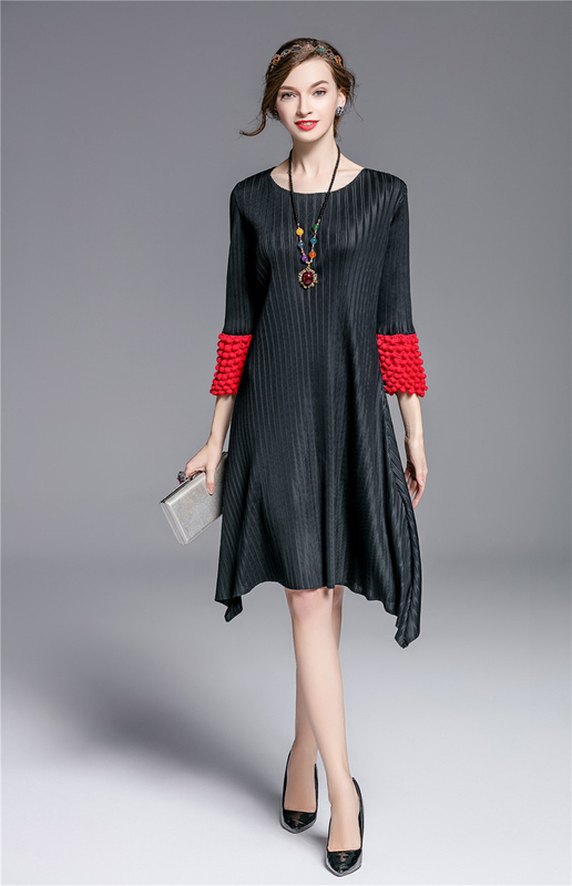 Bubble Sleeve New 2017 Fall Pleated Dress Collar Round Neck Seven Minute Sleeve Fold Dress Wholesale