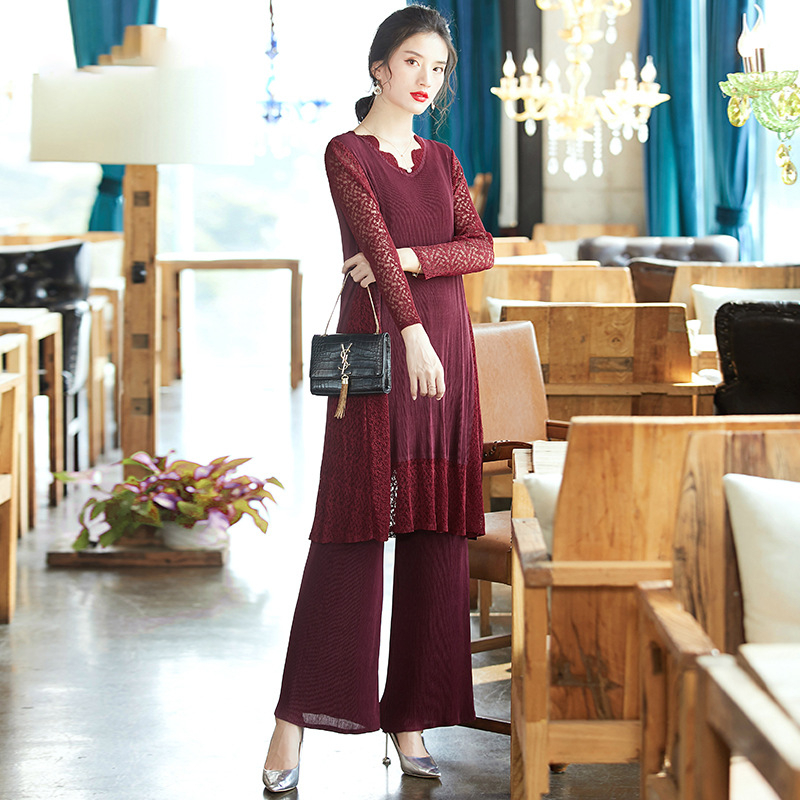 Early Spring 2020 New Fashion Fold Suit Long Sleeve Large T-shirt Top Loose Large Leg Pants Pleated Clothing Set