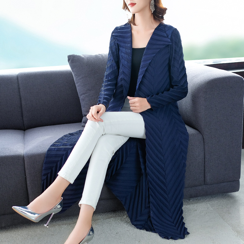 Loose-size Pleated Windbreaker New Women Autumn 2019 Long-sleeved Jacket Pleated Cardigan