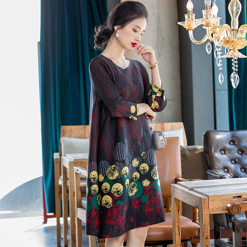 Women Pleated Oversized Dress 2020 Spring New Loose Belly Covering Westernized Loose Dress