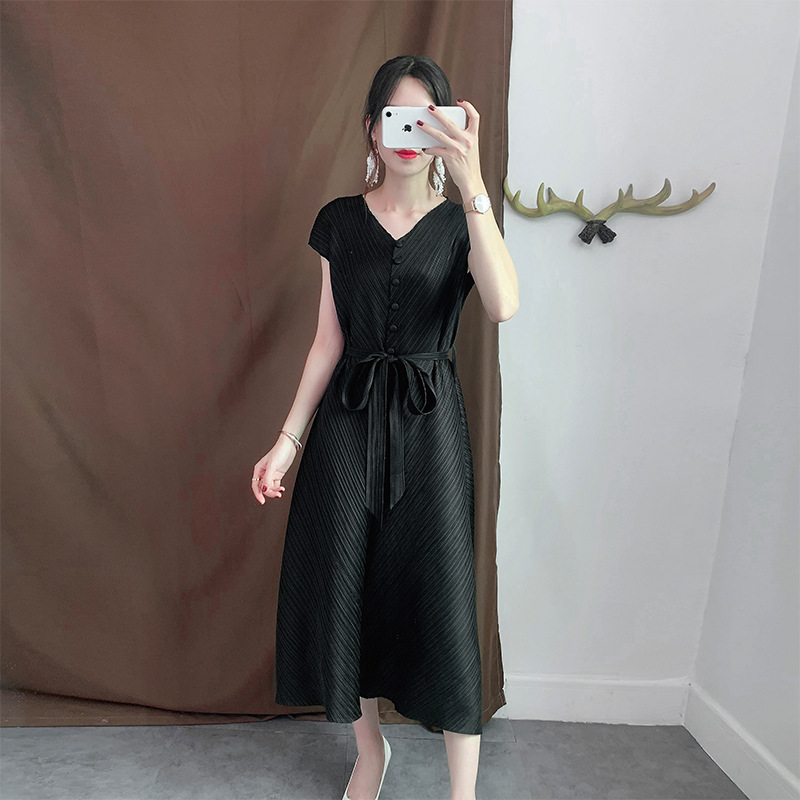Women Summer Fashion New Pleated Loose Big Sized Belt Tidal Dress