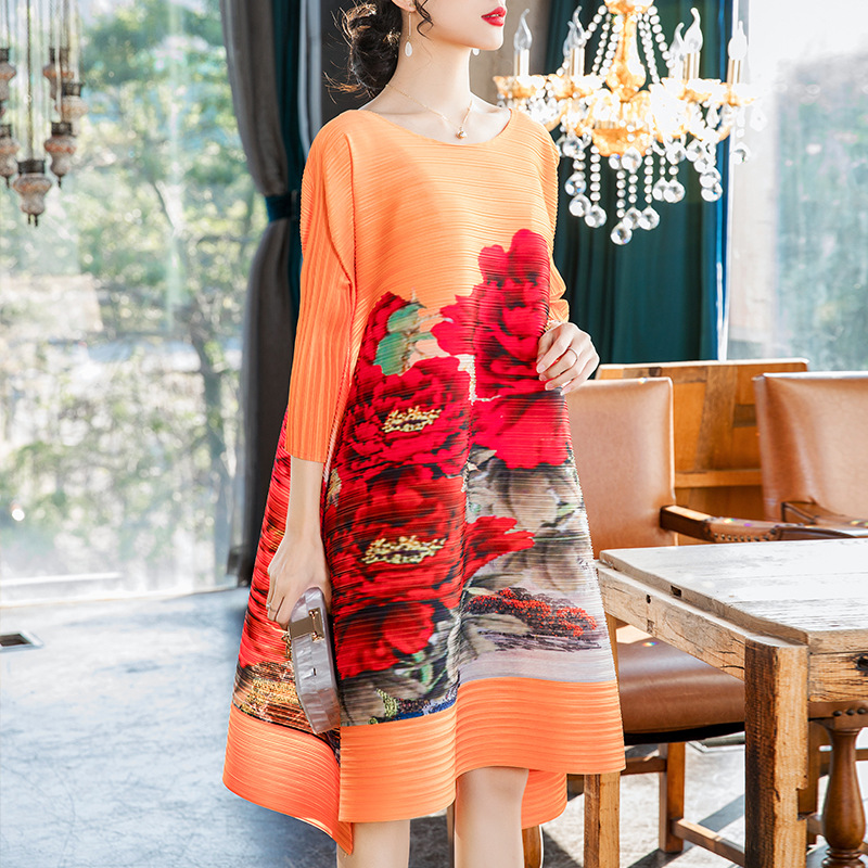 New Women's Fashion In Spring 2020 Pleated Loose Big Size Dress