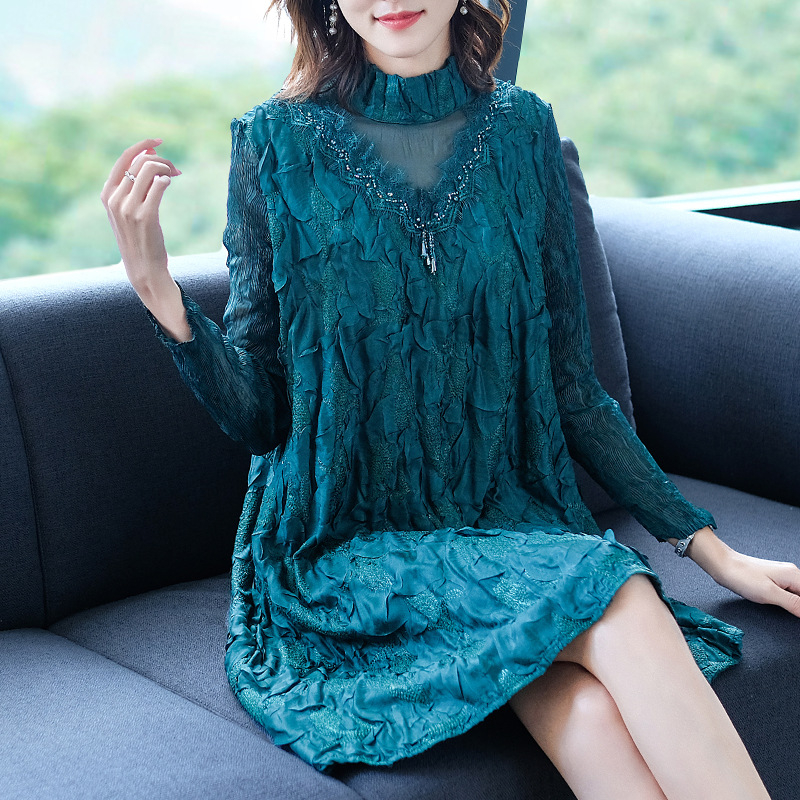 Heavy Duty Embroidery Large Dress Spring Petal Sleeve Pleated A-line Dress