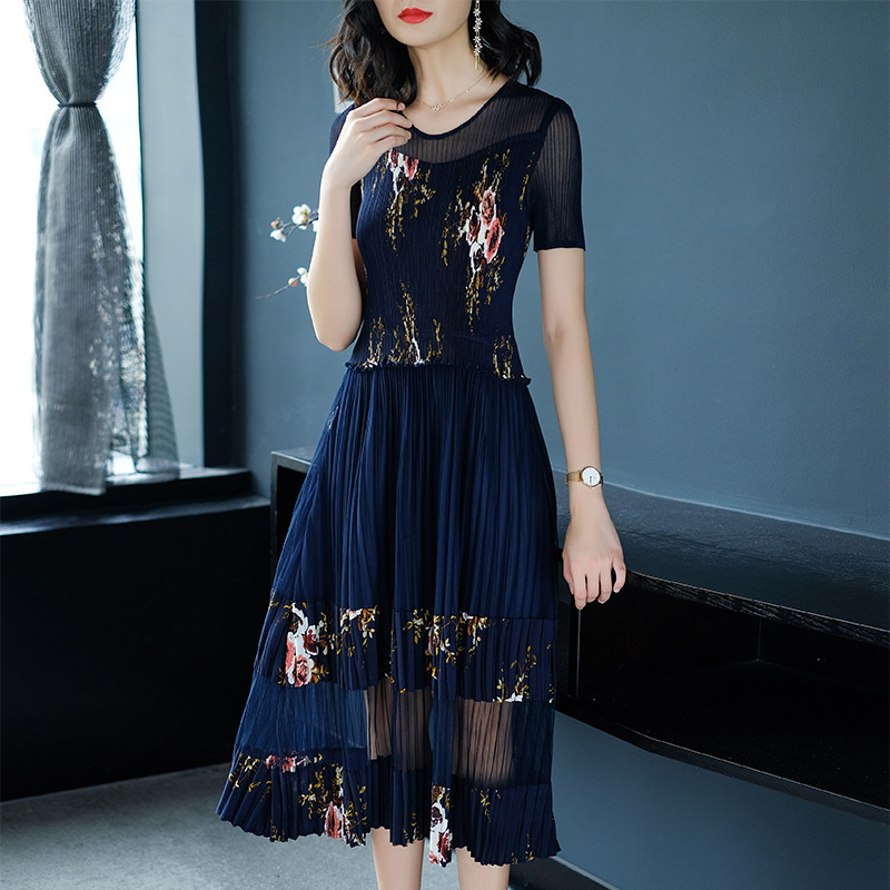 Women Lace Elegant Printing Pleats Lady Long Fashion New One-piece Dress