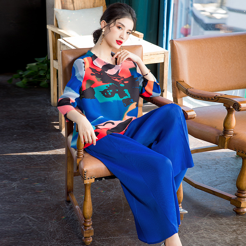 Women Pleated Two Pieces Clothing Set Spring 2020 New Print T-shirt Loose Big Wide Leg Pants