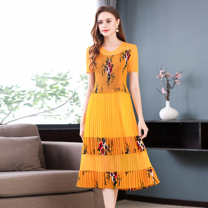 Summer Women Fashion New Printing Round Neck Lady Elegant Short Sleeved Wrinkle Popular Dress