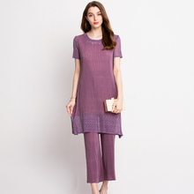 Short-sleeved Lace Suit Loose Big Size Lady Dress Spring Summer Fashion Pleated Dress