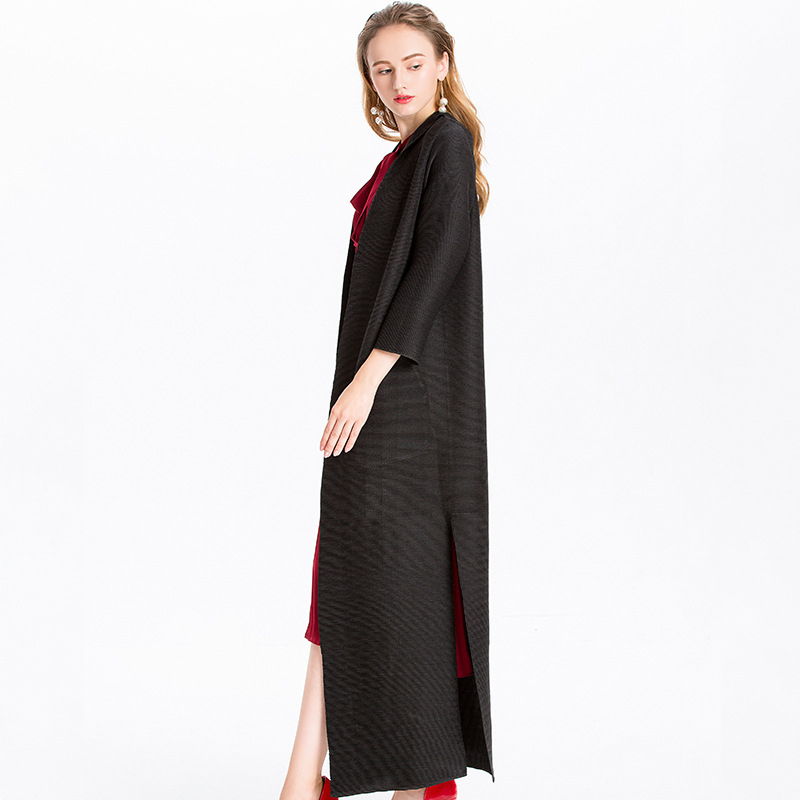 Women Pelated Fashion New Lady Elegant High End Good Quality Long Jacket Coat