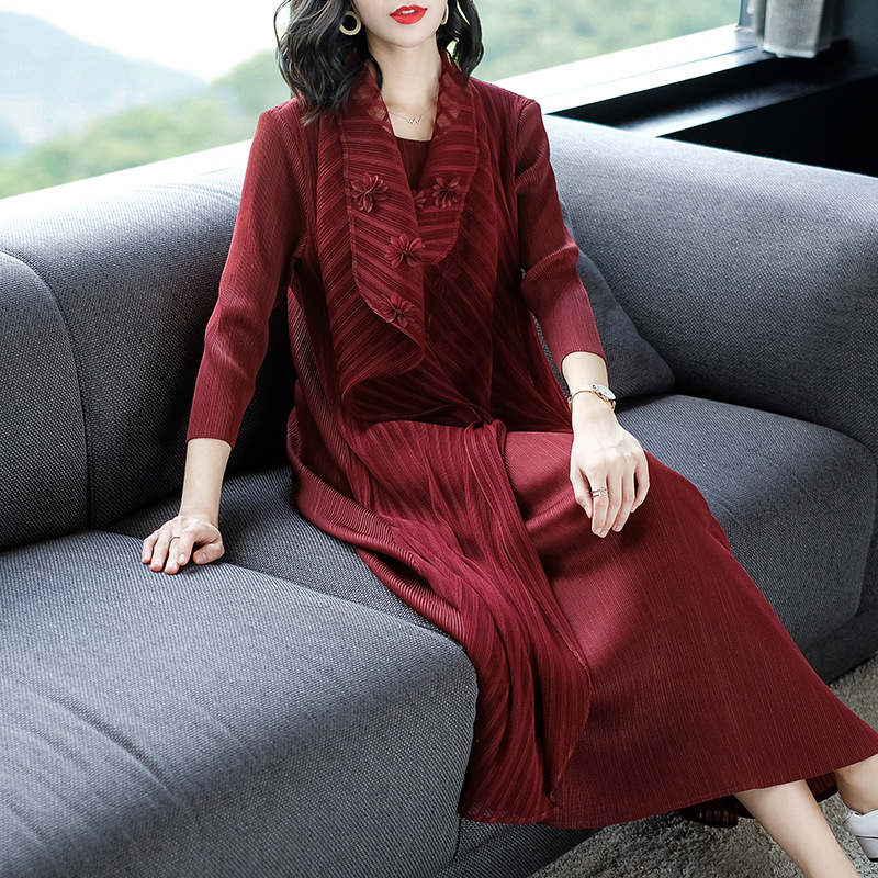 Women Pleated Dress Fake Two Loose Big Size Dresses Autumn 2019 New Mesh Embroidered Dress