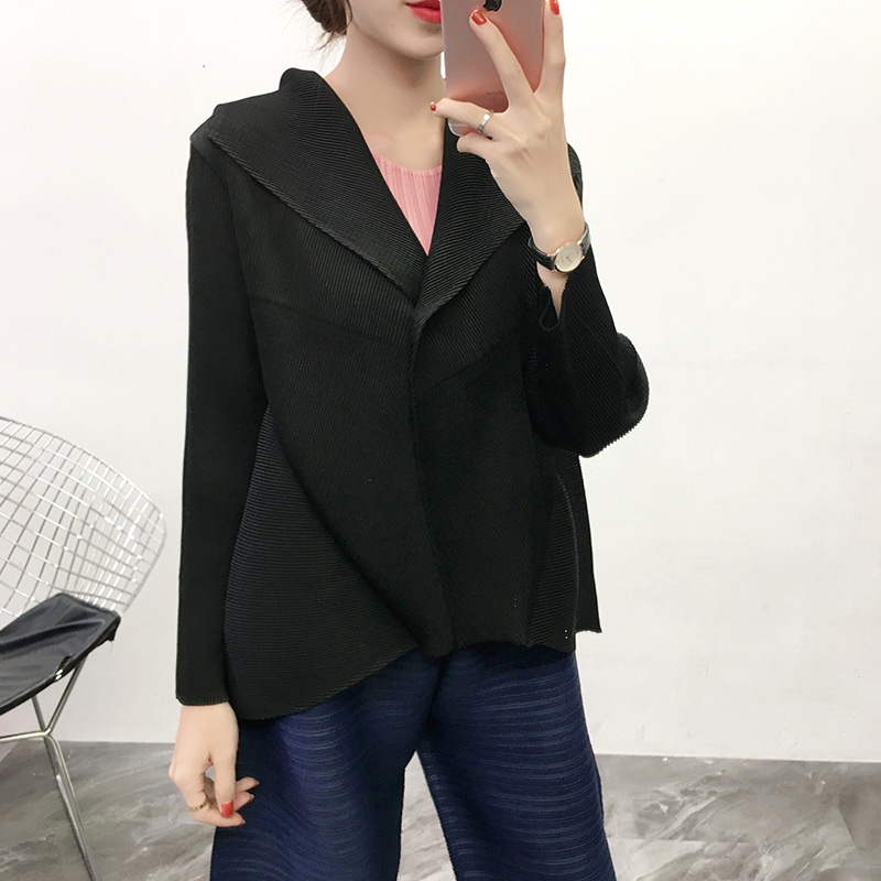 Pleated Jacket Women's Outerwear New Fall / Winter 2019 Lapel Large Size Thin Pleated Top Coat