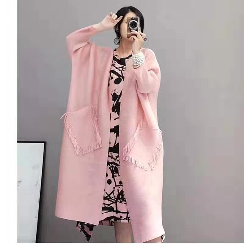 Autumn Women Pleated Fashion New Tidal Loose Big Size Pockets Popular Long Jacket Coat