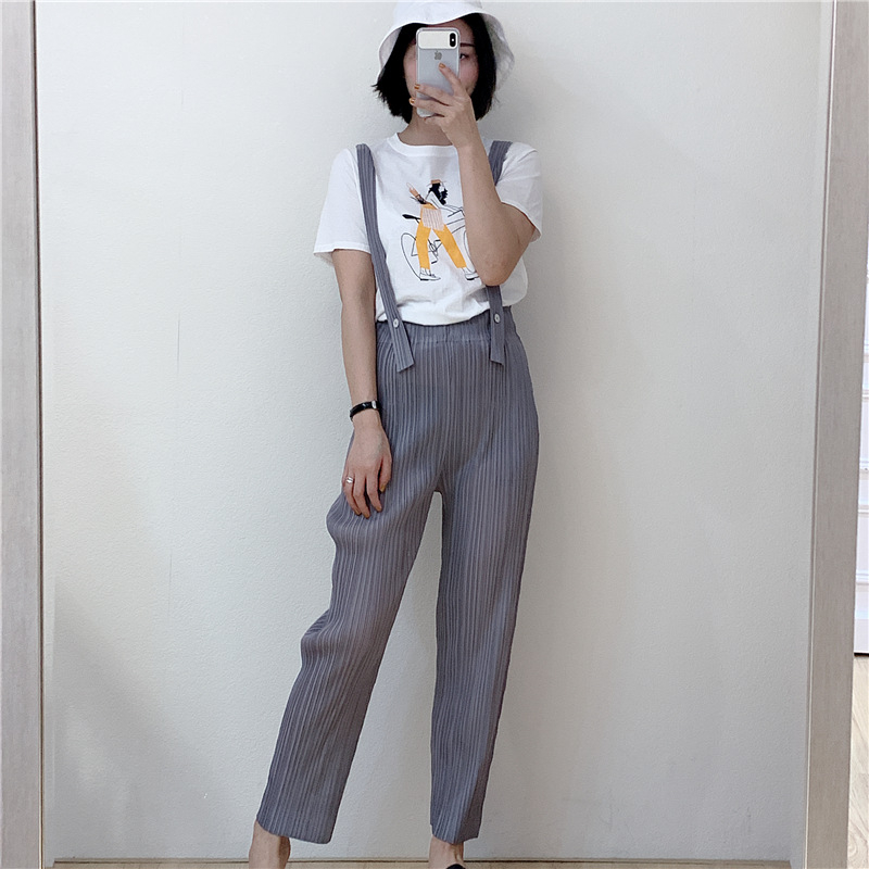 Women New Pleated Straight One-piece Pants With Button Pockets And Suspenders