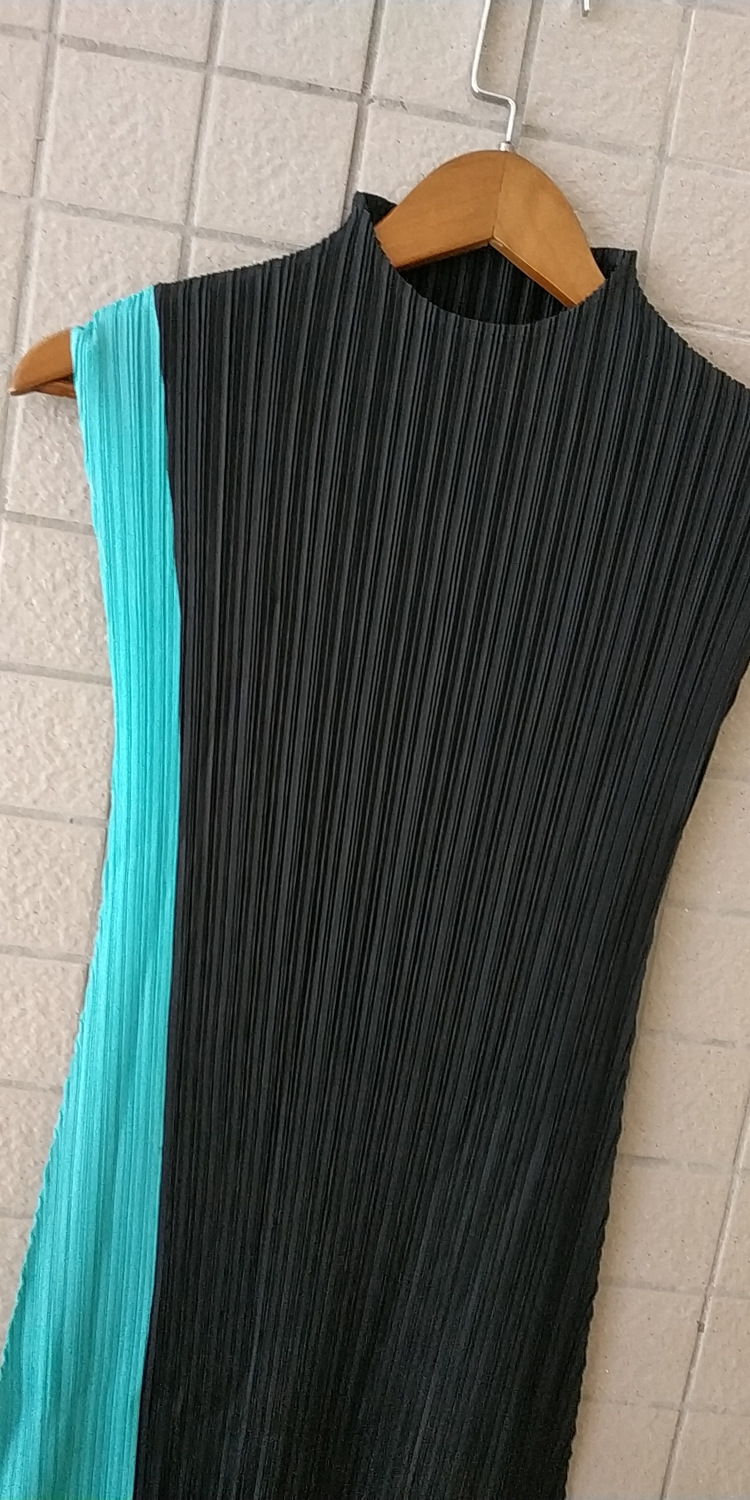 Summer Women Pleated Fashion New Dress Sleeveless Fashion New Popular Dress
