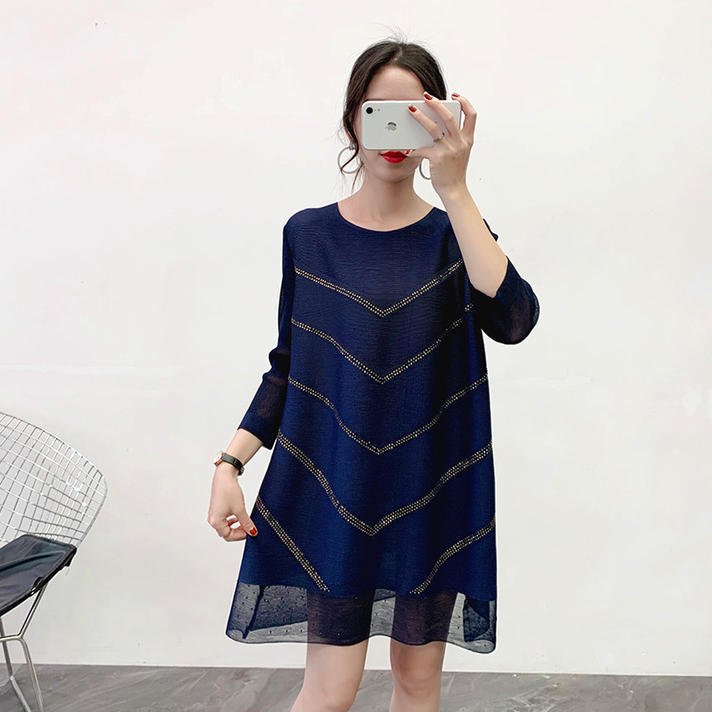 Dress Women's Pleated Dress New Loose Large Red Base Dress