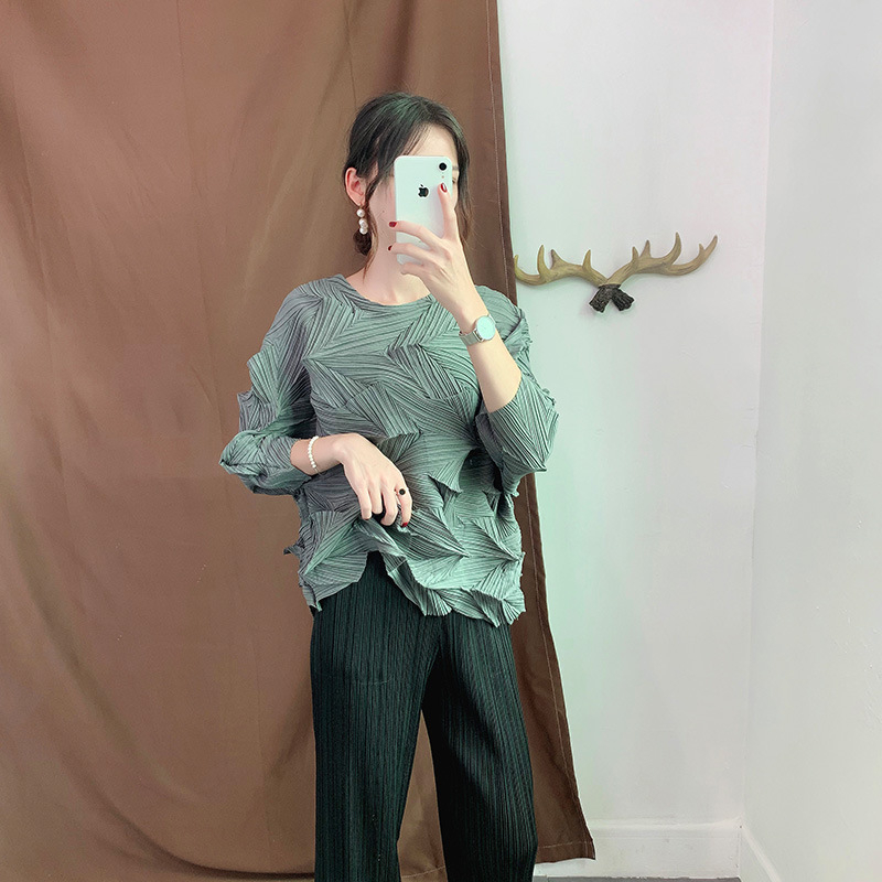 Women Tops Fashion New Lady Autumn Irregular Pleated Loose-size Big Size T-shirt