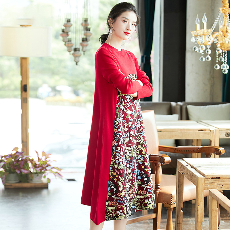 Fashionable All-around Embroidered Knitted Dress Thin Bottom Dress Women's Autumn And Winter 2019 Large Dress