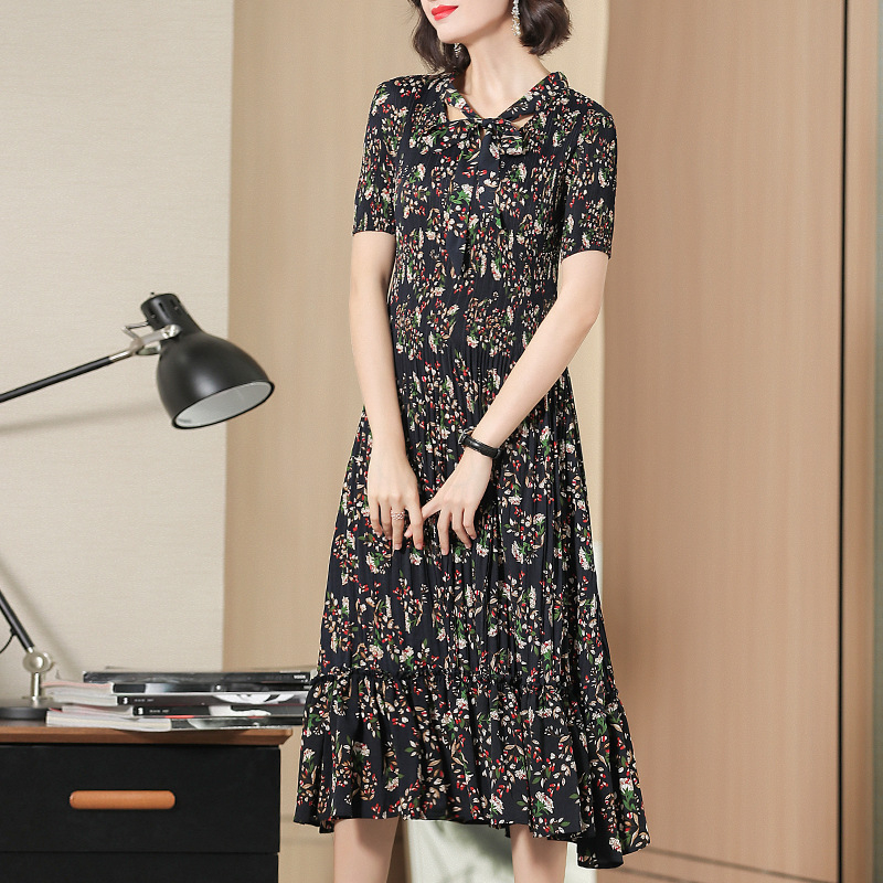 Printed Dresses New Long Elegant Women's Decorated Pleated Dress