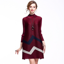 Pleated Fashion Dress Color Geometric Explosion Turtleneck Dresses