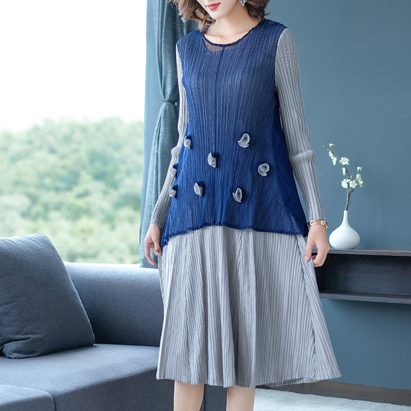 Winter Autumn Women Pleated Fashion New Tidal Loose Big Size Dress