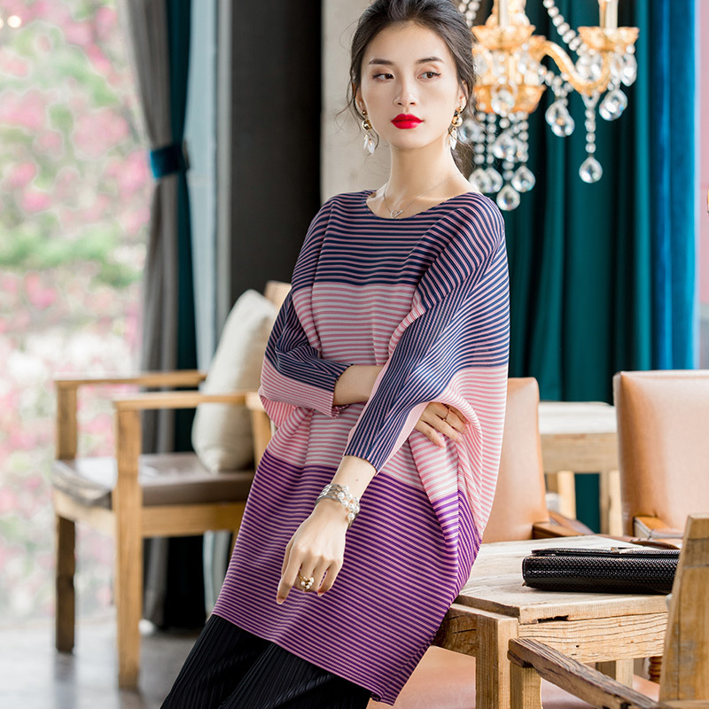Women Pleated Tops Large Stripe Print Spring 2020 New Relaxed Belly Covering T-shirt