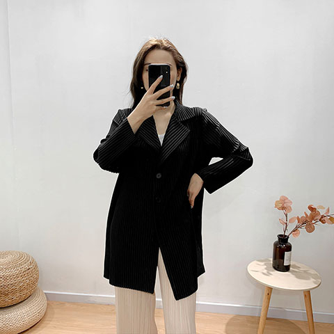 Pleated White Long Coat 2021 Summer New Commuter Loose Large Cardigan Slim Suit Windbreaker