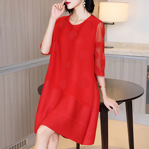 Pleated High-end Foreign Style Red Dress Spring 2021 New Women's Plus Size Pleated Dress