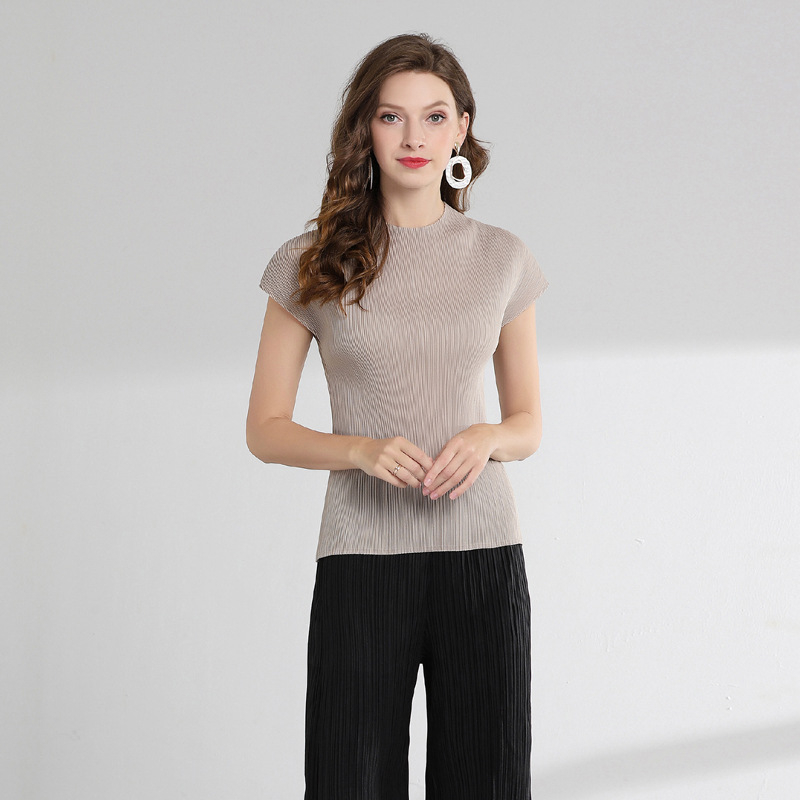 Summer Women New Pleated Loose Tops Shirts Large Size Pleated Wear