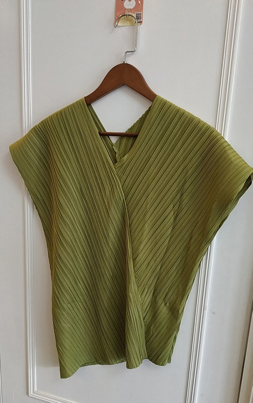 Women Shirt Summer New Style Loose Big Size Pure Colour Pleated Tidal Tops