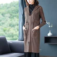 Wrinkled Large-size Windbreaker Jacket Autumn Winter New Style Women's Long-sleeved Fashion Coat