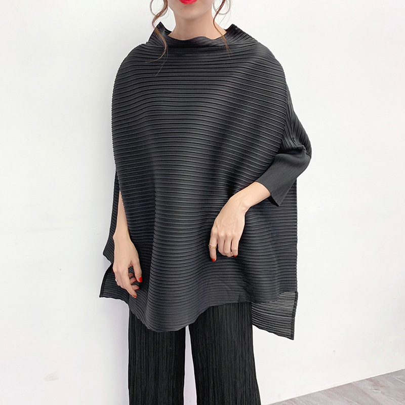 Autumn Women Pleated Fashion New Tidal Loose Big Size Fashion New Bat Sleeved Tops Shirts
