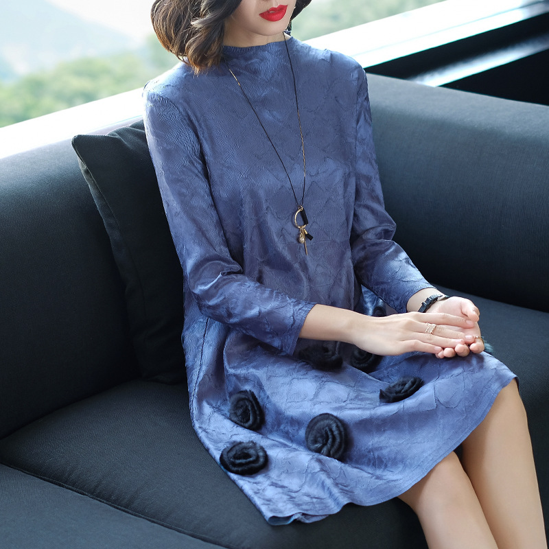 Embroidered Large-size Pleated Dress Autumn Women's Three-dimensional Decorative Dress