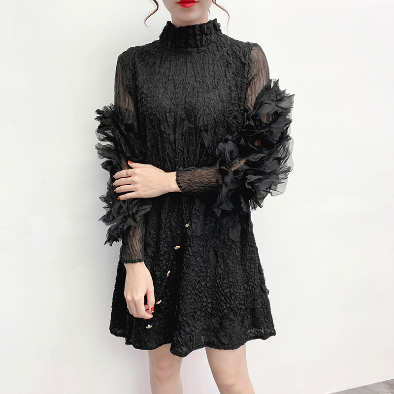 Pleated Heavy Industry Bubble Sleeve Dress 2020 Spring New Air Pressure Pleated Fur Bottom Dress