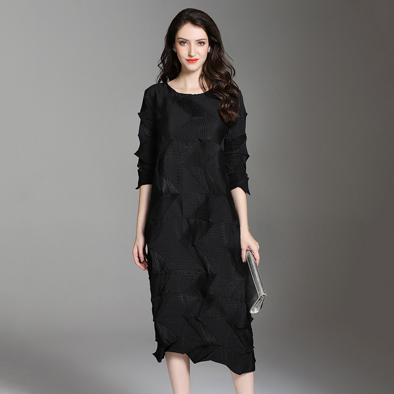 2018 New Arrival Women Crinkled Lady Fashion Loose Solid Color Draped Mid-calf O-neck Autumn Dress
