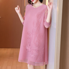 Pleated Embroidery Plus Size Spring 2021 New Women Loose Pleated Dress