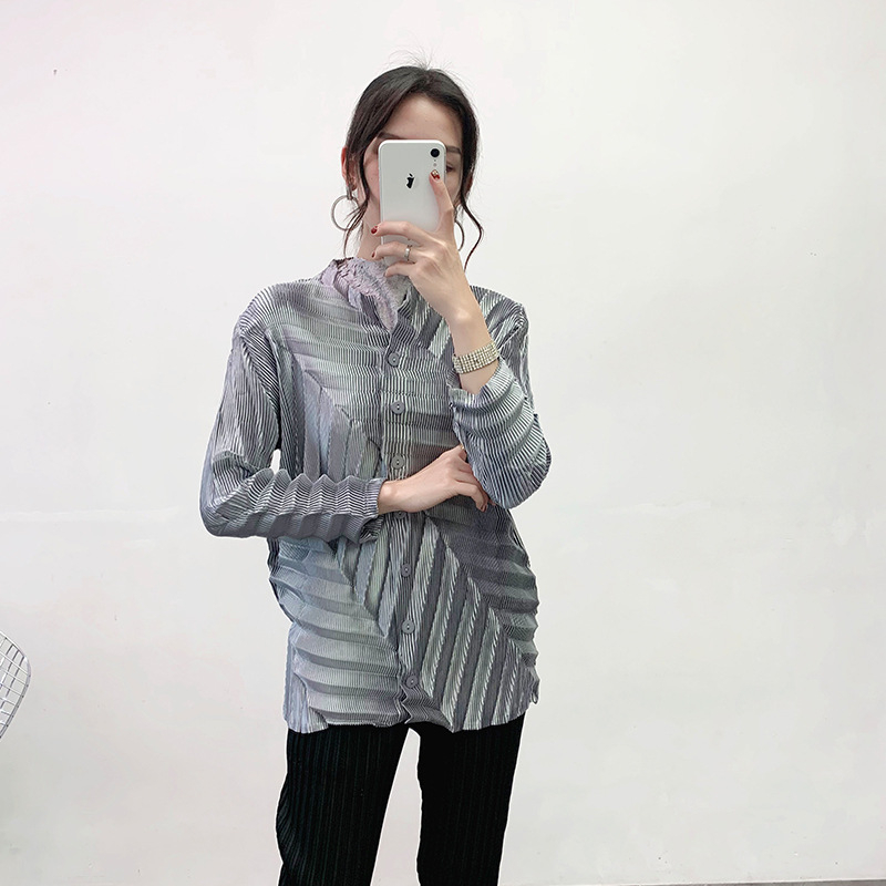 Pleated Outerwear Women's Spring 2020 New Loose Large Pleats Jacket