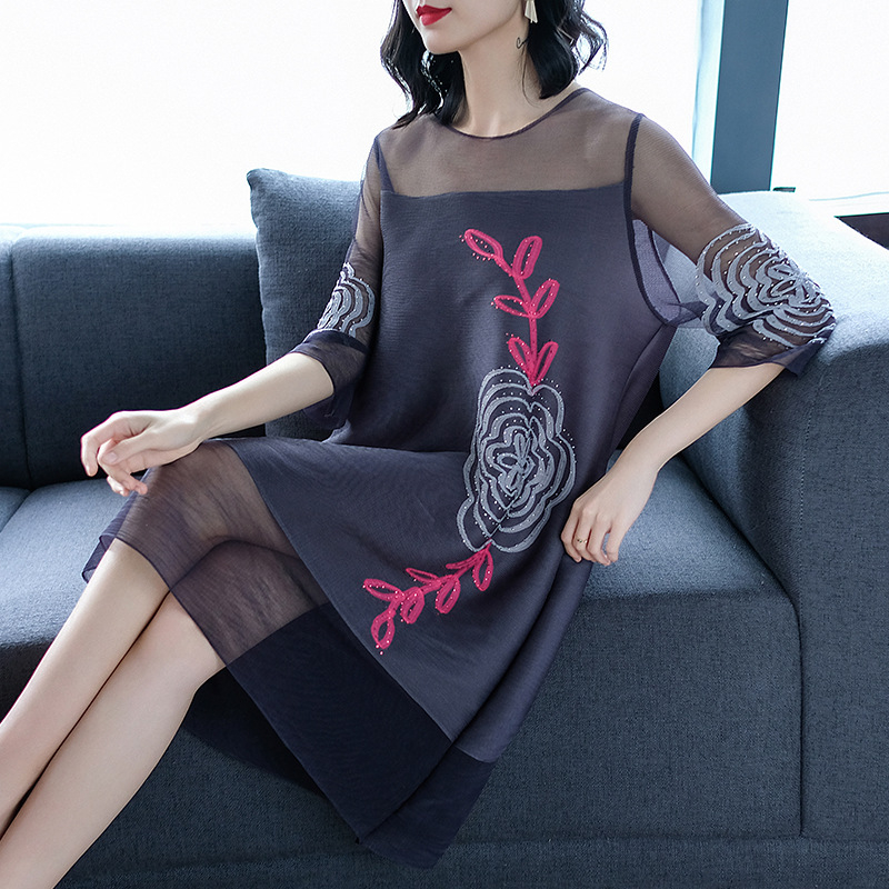 Pleated 2019 Loose Large Size Embroidery Nail Pearl High End Dress