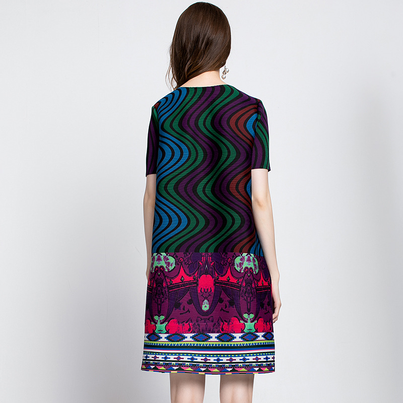 Round-collar Short-sleeved Flowery Loose Big Size Dress Color Women's Summer Pleated Dress